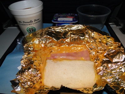 20110207機内食2.jpg